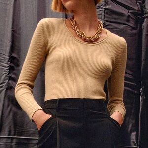 Zara around Neck Wool Blend Knit Sweater Size Medium